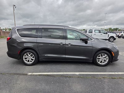 2021 Chrysler Voyager LXI