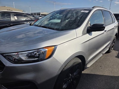 2022 Ford Edge SE