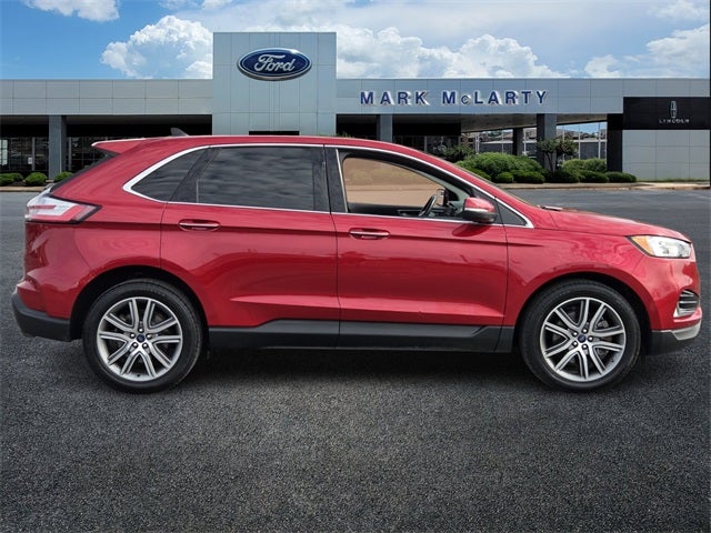 2022 Ford Edge Titanium