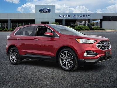 2022 Ford Edge Titanium