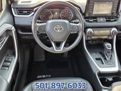 2020 Toyota RAV4 XLE Premium