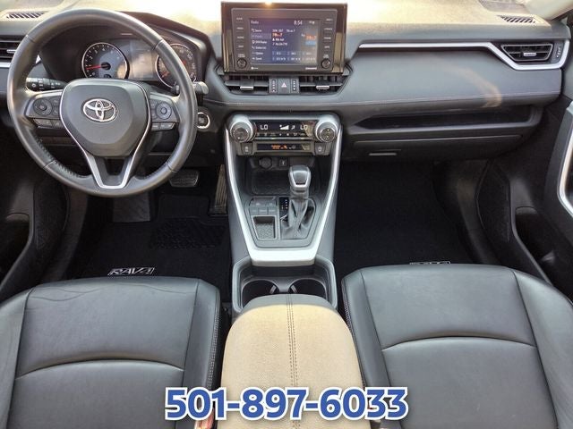 2020 Toyota RAV4 XLE Premium