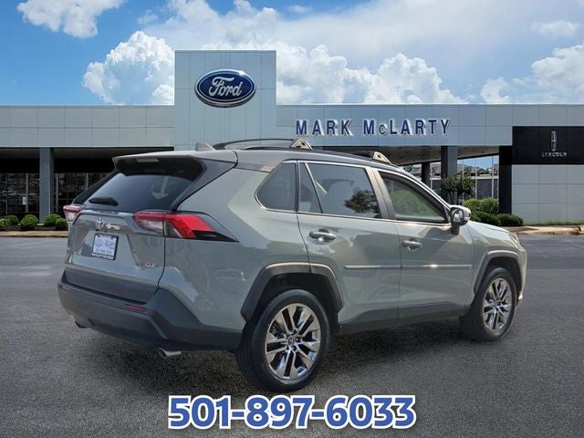 2020 Toyota RAV4 XLE Premium