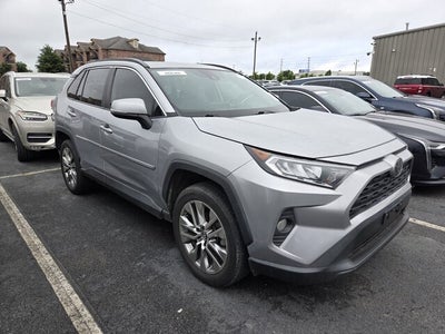 2019 Toyota RAV4 XLE Premium
