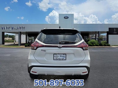2024 Nissan Kicks SR