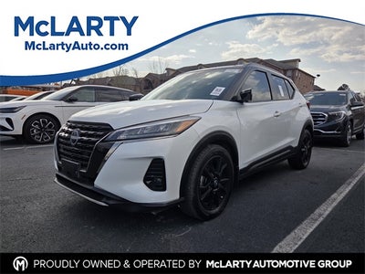 2023 Nissan Kicks SR