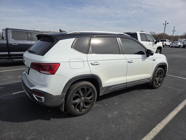 2024 Volkswagen Taos 1.5T SE