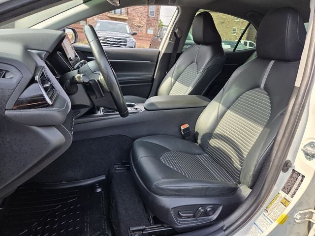 2023 Toyota Camry SE Nightshade