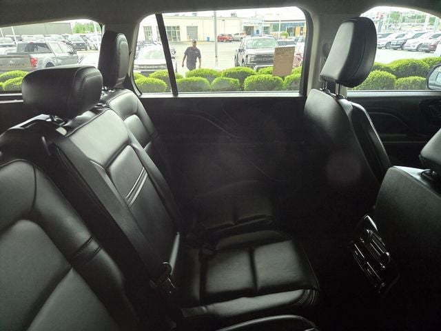 2023 Lincoln Aviator Standard