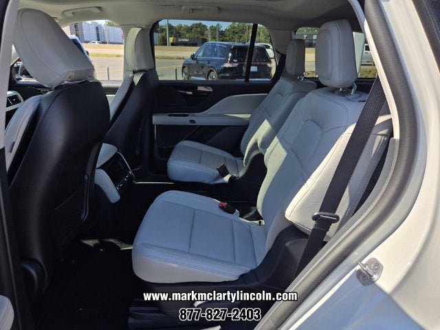 2027 Lincoln Aviator Premiere