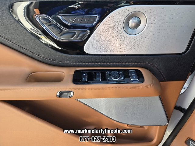 2027 Lincoln Aviator Black Label Premium