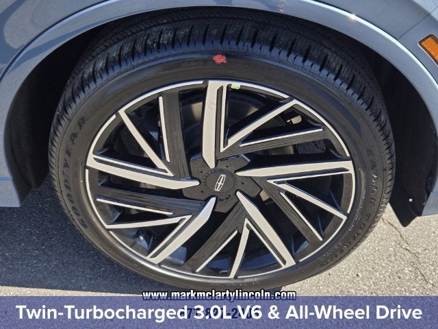 2027 Lincoln Aviator Black Label Premium