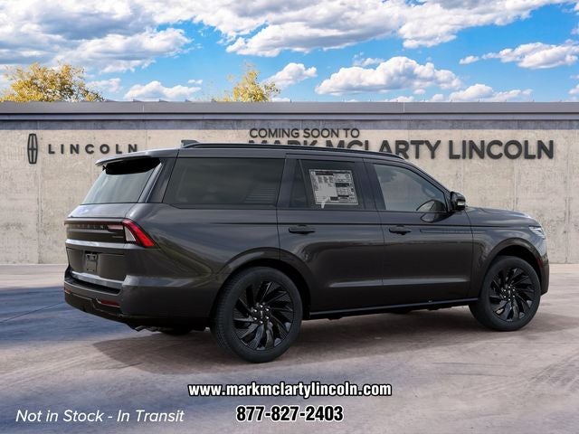 2027 Lincoln Navigator Reserve