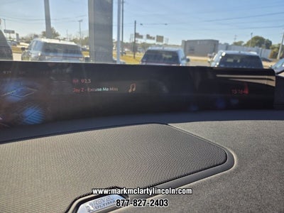 2027 Lincoln Navigator Reserve