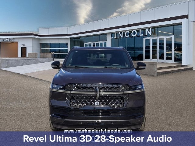 2027 Lincoln Navigator Reserve