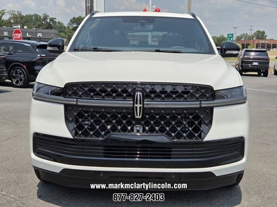 2027 Lincoln Navigator Reserve