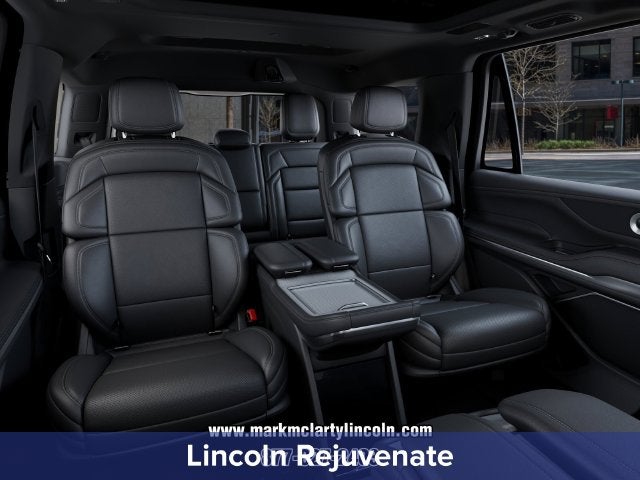2027 Lincoln Navigator Reserve