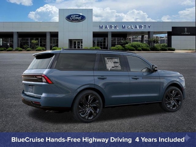 2027 Lincoln Navigator Reserve
