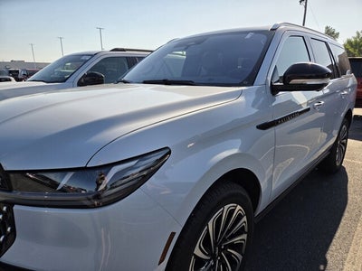 2025 Lincoln Navigator Black Label