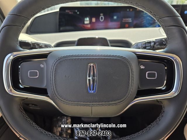 2027 Lincoln Navigator Premiere