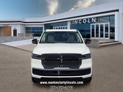 2027 Lincoln Navigator Premiere