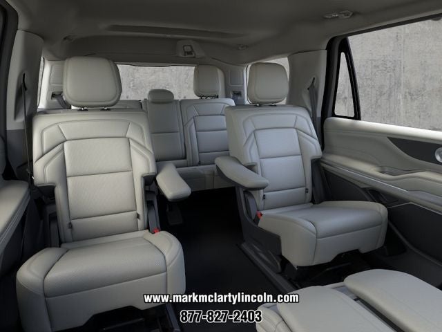 2026 Lincoln Navigator Premiere