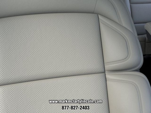 2026 Lincoln Navigator Premiere