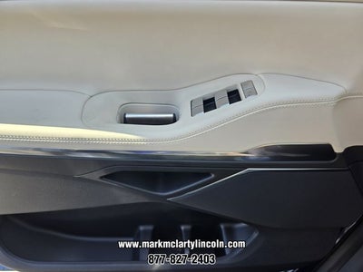 2027 Lincoln Navigator Premiere
