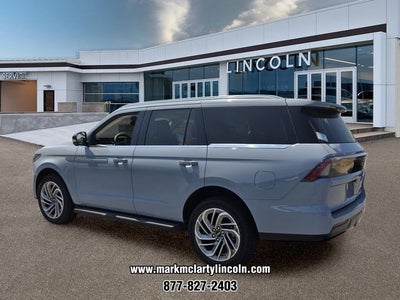 2027 Lincoln Navigator Premiere