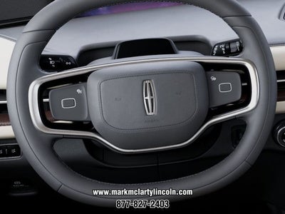 2027 Lincoln Navigator Premiere