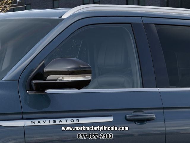 2027 Lincoln Navigator Premiere