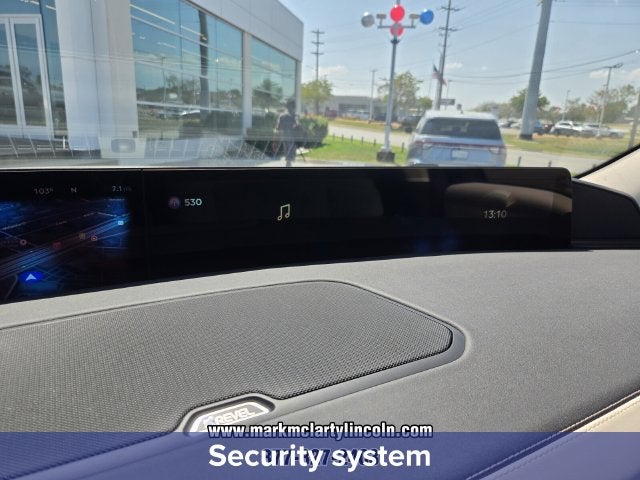 2027 Lincoln Navigator Premiere
