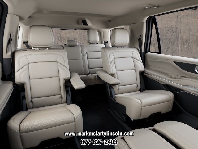 2027 Lincoln Navigator Premiere