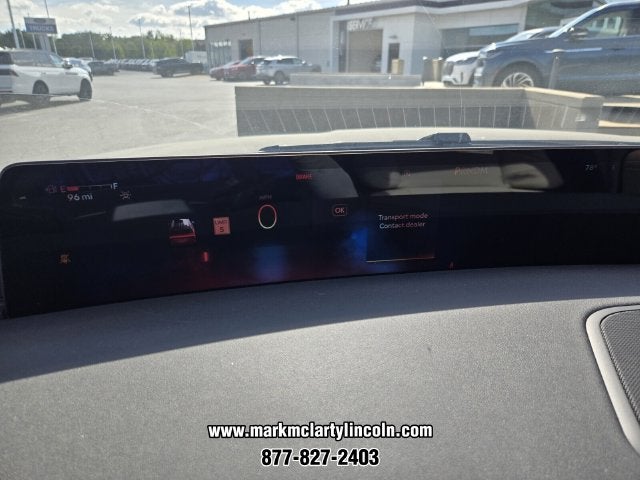 2027 Lincoln Navigator Premiere