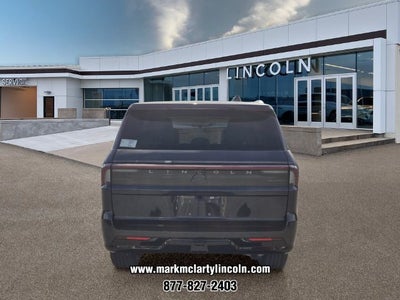 2027 Lincoln Navigator Premiere