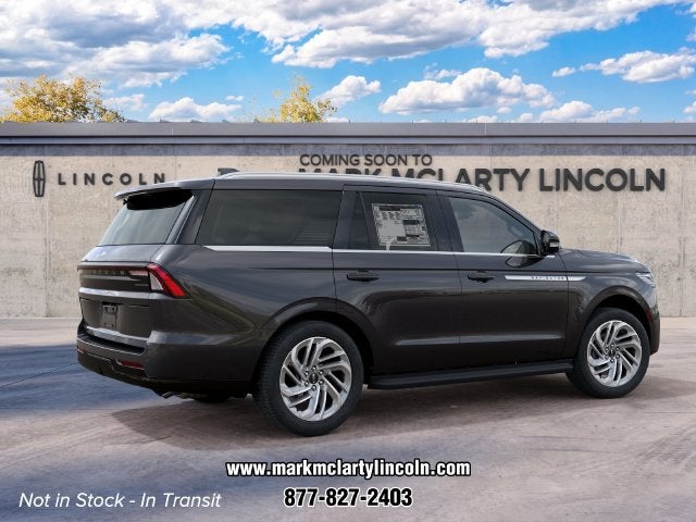 2027 Lincoln Navigator Premiere