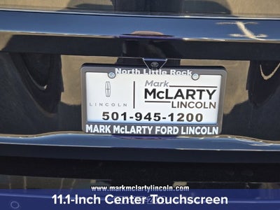 2027 Lincoln Navigator Premiere