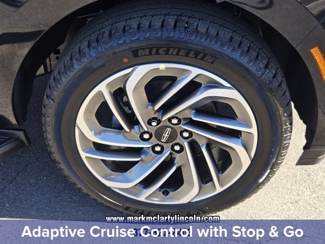 2027 Lincoln Navigator Premiere