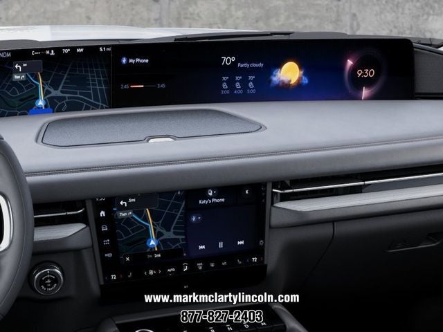 2027 Lincoln Navigator Premiere