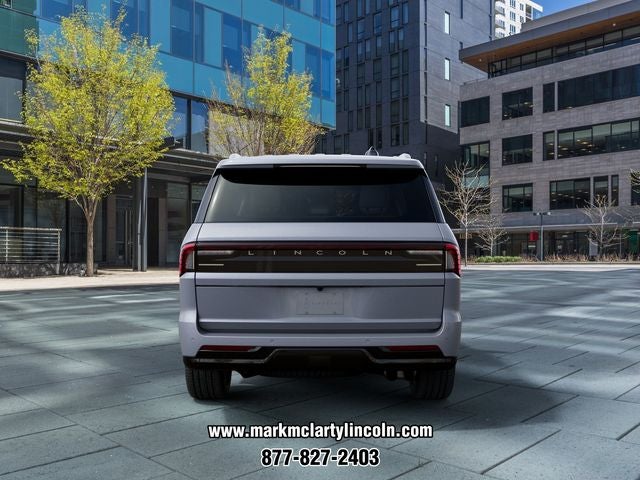 2027 Lincoln Navigator Premiere