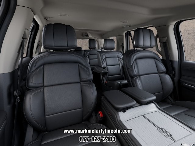 2027 Lincoln Navigator Premiere