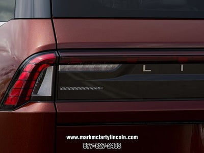 2027 Lincoln Navigator Premiere