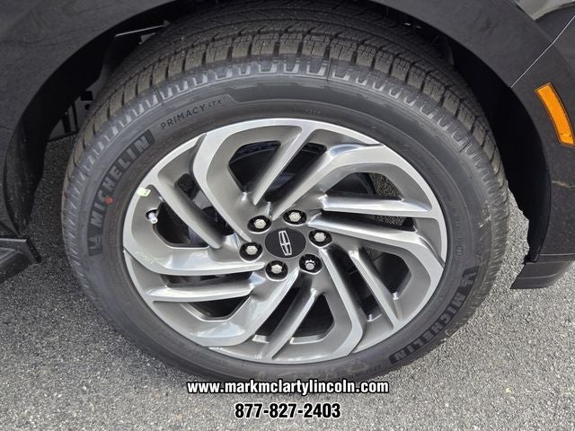 2027 Lincoln Navigator Premiere