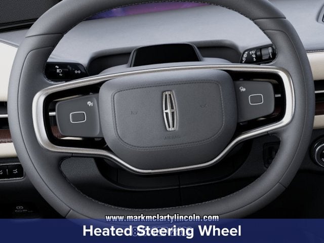 2027 Lincoln Navigator Premiere