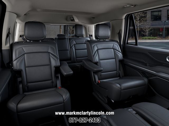 2027 Lincoln Navigator Premiere