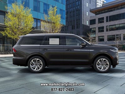 2027 Lincoln Navigator Premiere