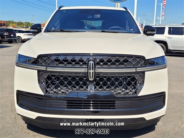 2025 Lincoln Navigator L Reserve