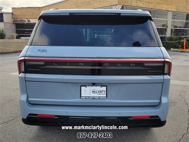 2025 Lincoln Navigator L Reserve