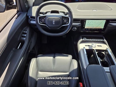 2026 Lincoln Navigator L Reserve