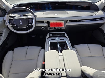2025 Lincoln Navigator L Reserve